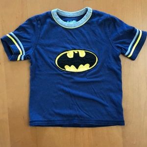 Old Navy Collectibles Batman Shirt size 5T